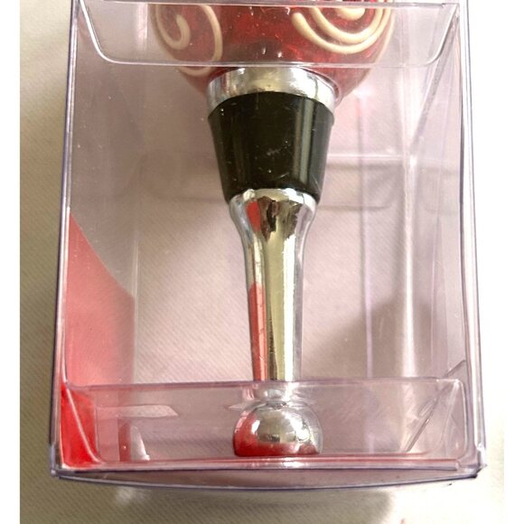 New Pier 1 Imports Red & White Bottle Stopper With Swirl Design In Gift Box - Picture 8 of 9